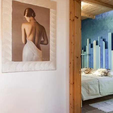 La Casa Del Sole Bed & Breakfast 4*