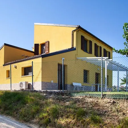 La Casa Del Sole Bed & Breakfast Gradara