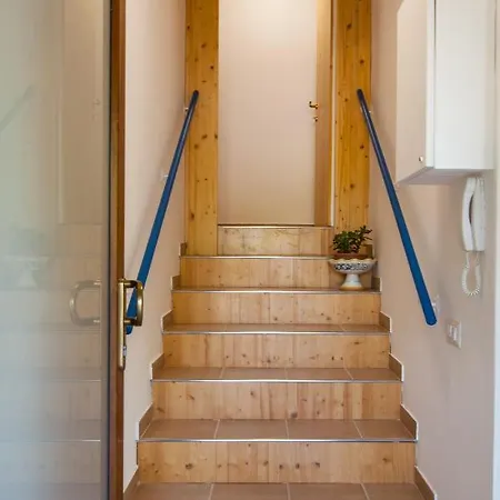 La Casa Del Sole Bed & Breakfast 4*