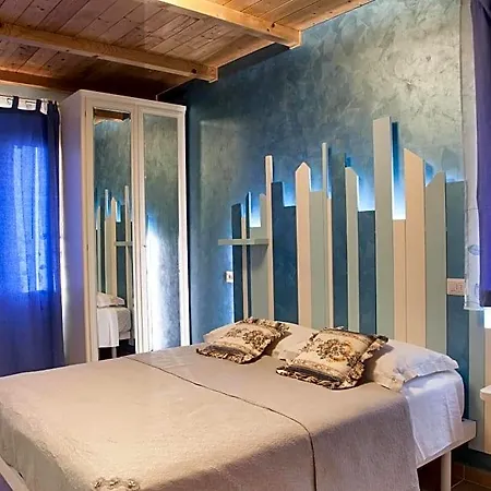 La Casa Del Sole Bed & Breakfast 4*