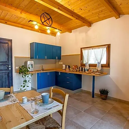 La Casa Del Sole Bed & Breakfast 4*