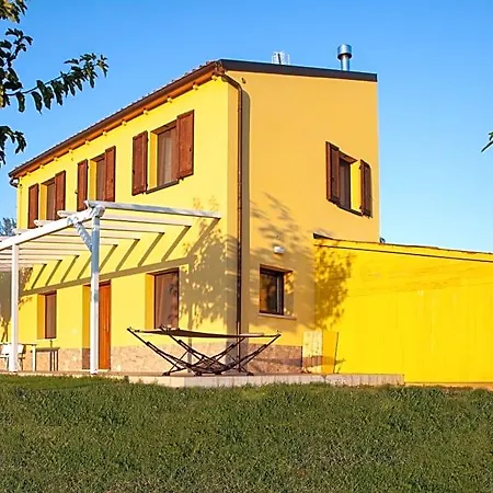 La Casa Del Sole Nocleg ze śniadaniem 4*