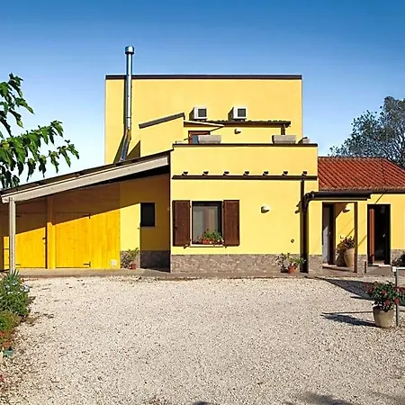 La Casa Del Sole Nocleg ze śniadaniem Gradara